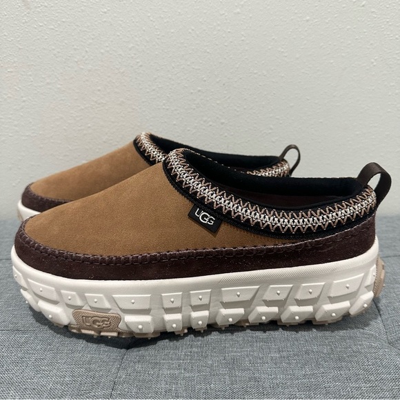 **NWOT** UGG Venture Daze Platform Slip-On Shoe main image 8